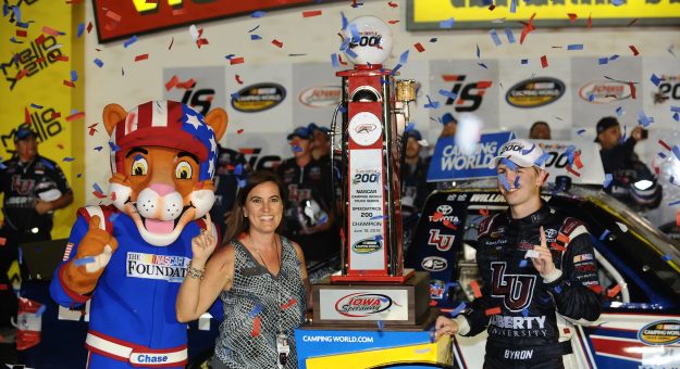 Visit Race Entitlement Sponsorship at Iowa Speedway Announced page